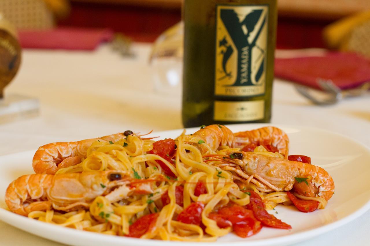 Pensione Al Pescatore 테르몰리 외부 사진